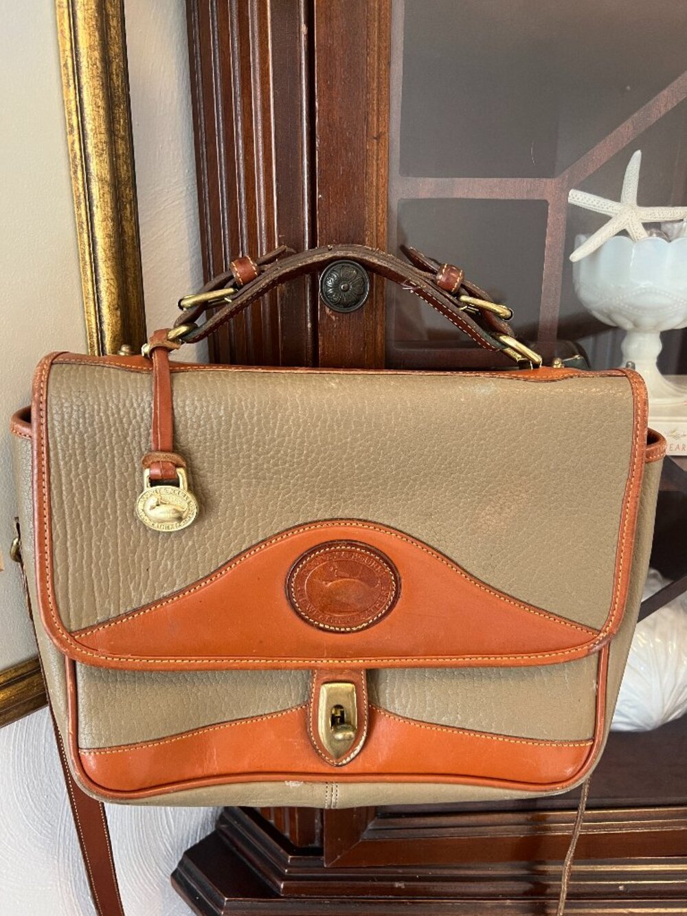 Vintage Dooney & Bourke All-Weather Leather Crossbody – Taupe & British Tan